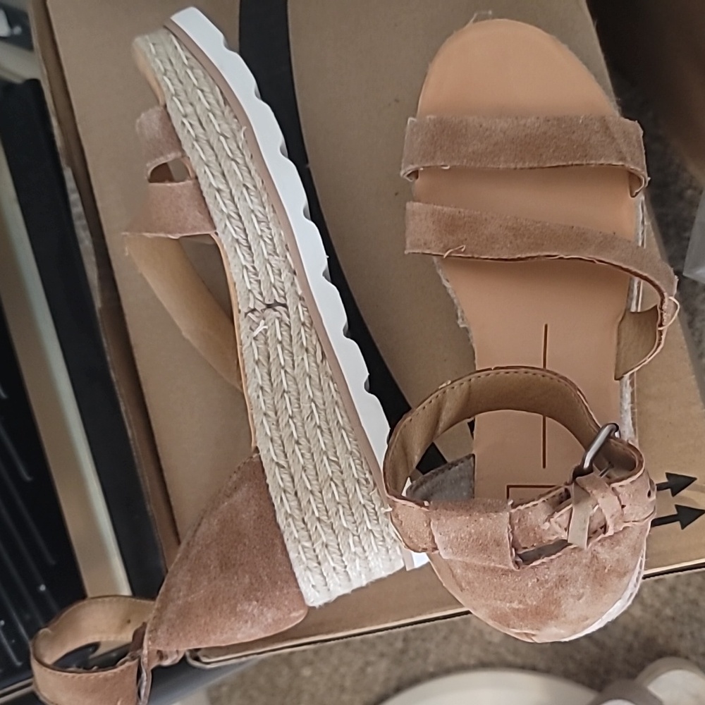 Sandals... platform heels